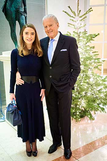 Julia Frohwitter, Bernhard Frohwitter beim 26. Advents- Benefizkonzert im Cuvill&eacute;s Theater am 13. Dezember 2021 (&copy;FFoto: Jens Hartmann/BMW )